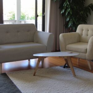 sofá oikos + silla sala oikos + mesa picasso